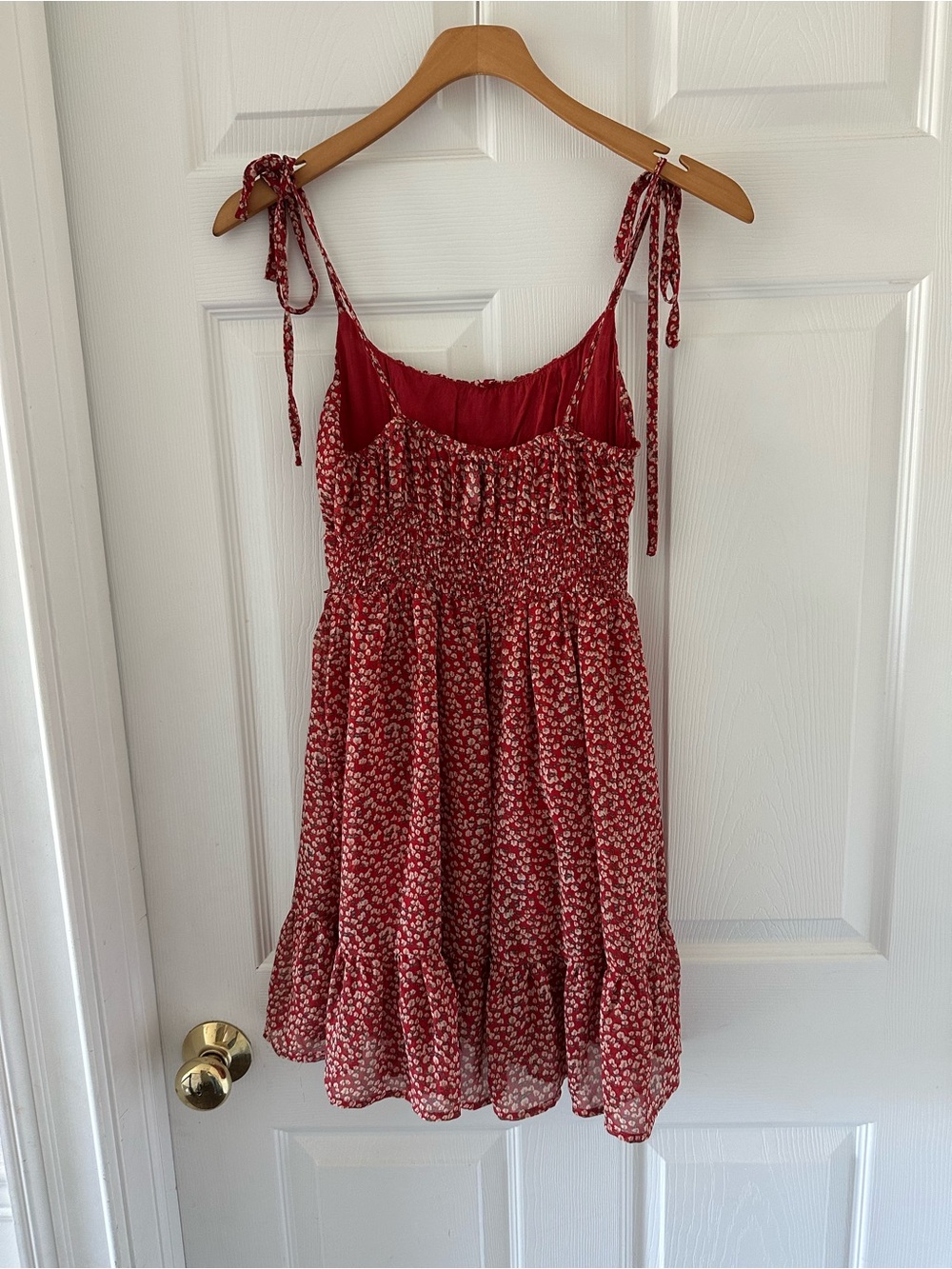 Princess Polly Red Floral Tie Strap Smocked Mini Dress US 0 - Picture 2 of 5
